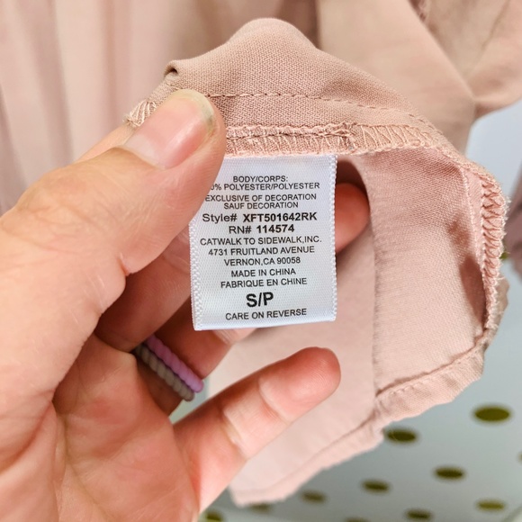 Ro&De Blush Eyelet Boho Tunic; S - Picture 10 of 10